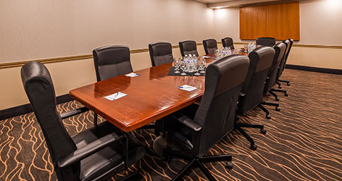 whether it's boardroom, classroom, u-shape or theater we accommodate all layouts